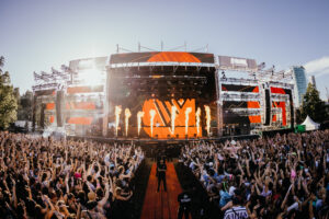 Elevate Your Visuals: Why the Stageline SAM series’ LED Header is Your Event’s Must-Have Add-On