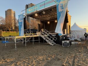 SL100_Stageline_AVStrategies_polarbearswim2026