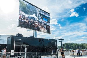 5 types d&rsquo;événements où la location d&rsquo;une remorque-écran LED fait la différence 