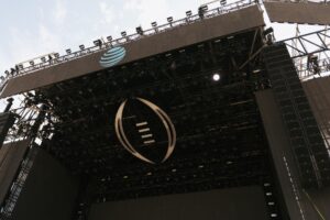 sam750_miami_beach_setup_stageline