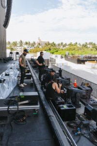 sam750_miami_beach_setup_stageline