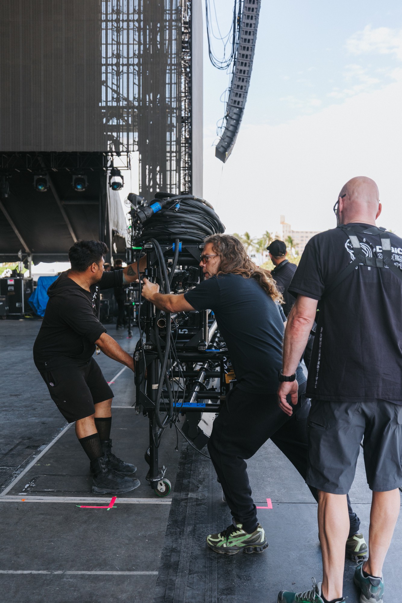 sam750_miami_beach_setup_stageline